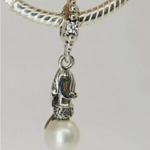 Pandora Disney Luminous Ariel Dangle Charm - Picture 2 of 3